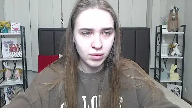 Freechat LauraHlot on StripChat