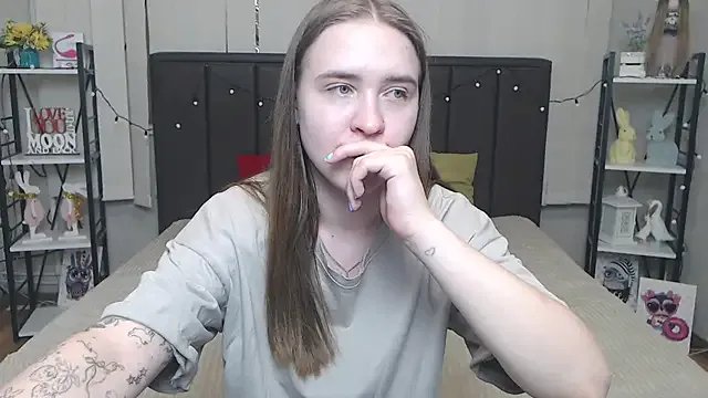 Freechat LauraHlot on StripChat