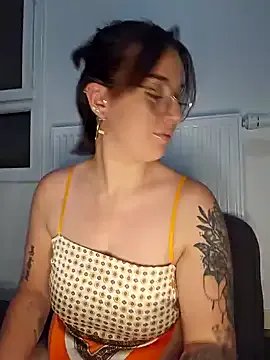 Private Lindsay_00off on StripChat