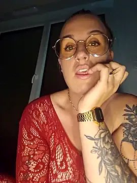 Private Lindsay_00off on StripChat