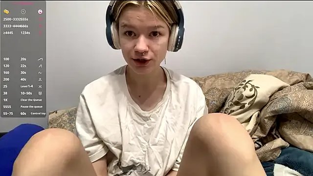 Freechat LorRebak on StripChat