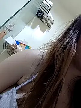 Freechat Lovelyanan on StripChat