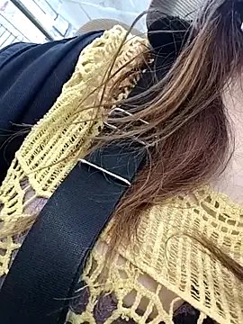 Freechat Lovelyanan on StripChat