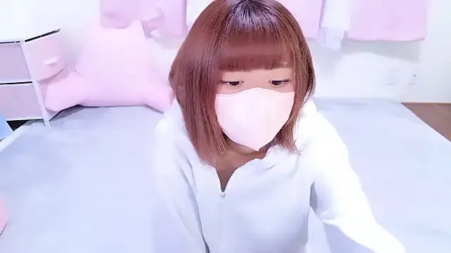 Group Madoka_0116 on StripChat