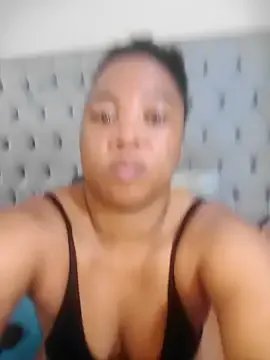 Freechat massive_booty25 on StripChat