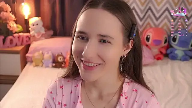 Freechat MaudAle on StripChat