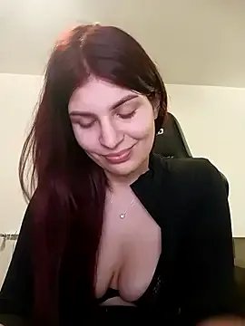 Freechat MeCherryy on StripChat