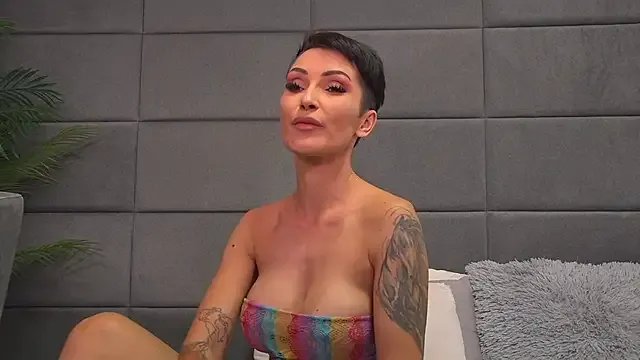 Freechat Mellisandre on StripChat