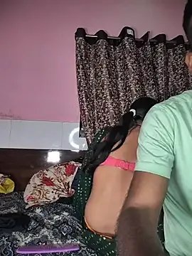 Freechat Mona_kunal on StripChat