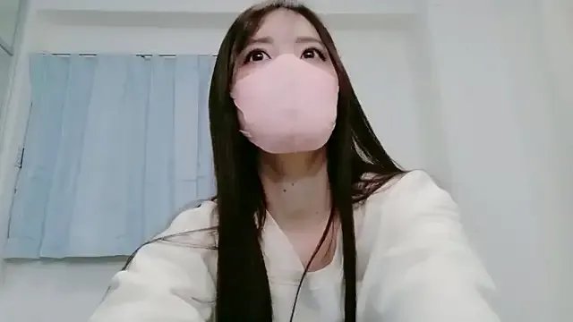 Group NANA_7 on StripChat