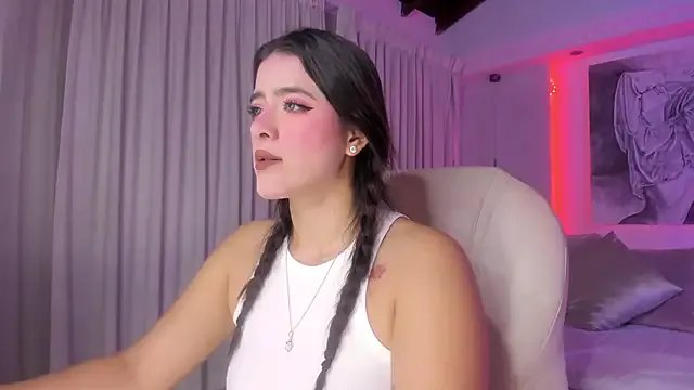 Freechat nathalie_rivers on StripChat