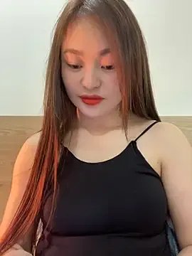 Freechat Nhi999 on StripChat