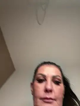 Freechat Nola_Luxx-offiziell on StripChat