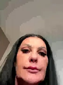 Freechat Nola_Luxx-offiziell on StripChat