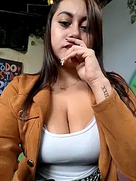 Freechat Oryk___ on StripChat