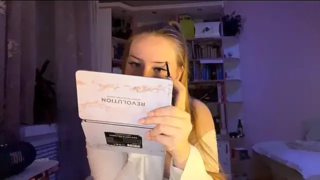 Freechat PandaFluff on StripChat