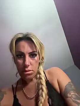 Private poppyinga1 on StripChat