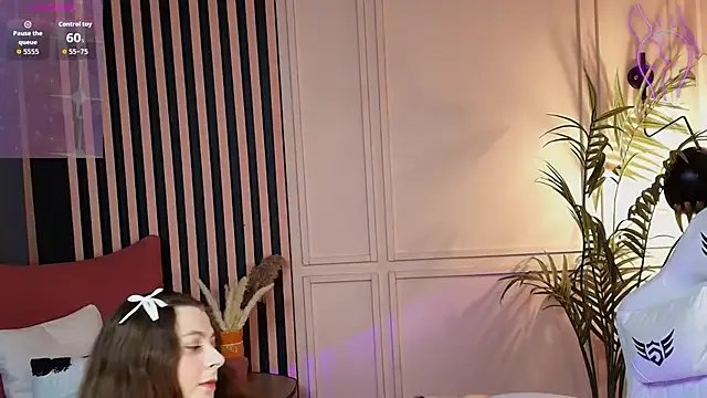 Private Queen_Michelle_ on StripChat