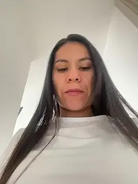 Freechat ReggieG on StripChat