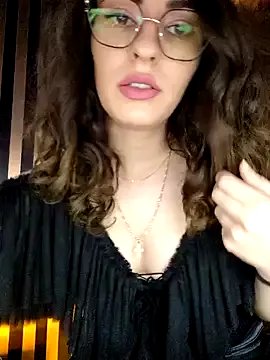 Freechat saidaskye on StripChat