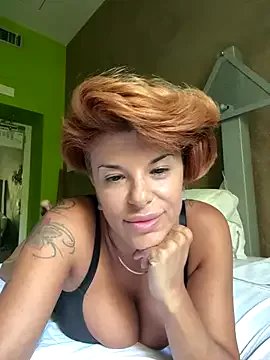 Freechat Selvaggia_official83 on StripChat