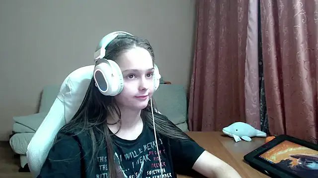 Freechat SharybbFace on StripChat