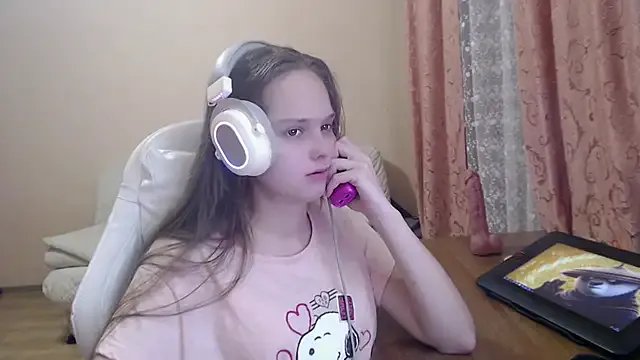 Freechat SharybbFace on StripChat