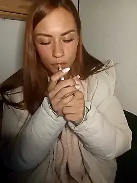 Freechat SlimBellaa on StripChat