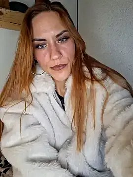 Freechat SlimBellaa on StripChat