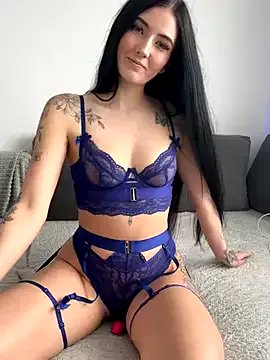 Private Sugarlina on StripChat