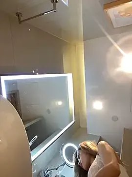 Group Sunflower-77 on StripChat