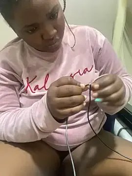 Freechat sweet18creamybigpussy on StripChat