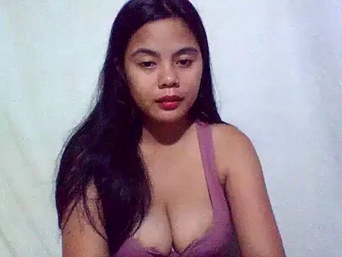 sweet_heaven00 on StripChat 