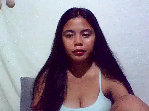 sweet_heaven00 on StripChat 