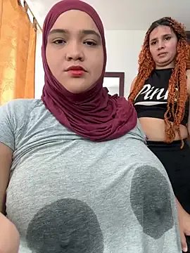 Freechat sweetmuslim01 on StripChat