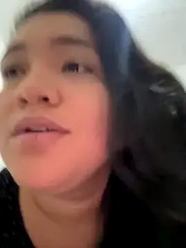 Freechat sweetmuslim01 on StripChat