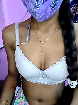 Freechat Tamil_siluku on StripChat