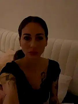 Freechat Thunder-Cunt on StripChat