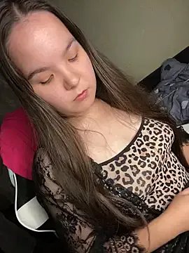 Freechat Var_Kiss on StripChat