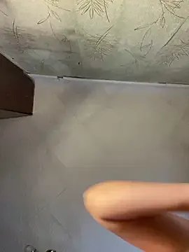 Freechat Var_Kiss on StripChat