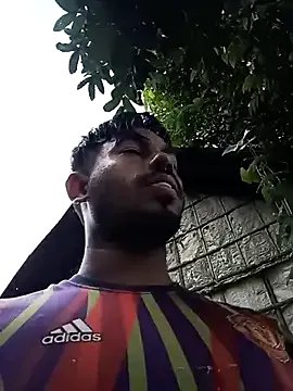 Freechat X-_boy on StripChat