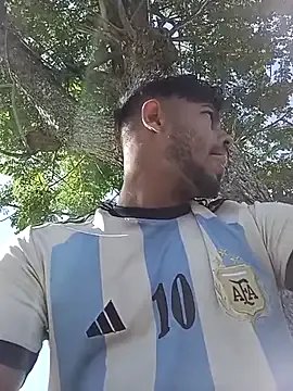 Freechat X-_boy on StripChat