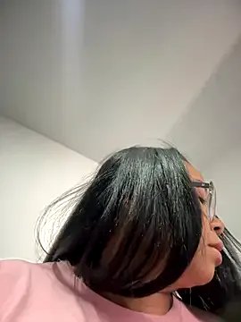 Freechat XMara on StripChat