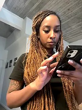 Freechat Your_Paris on StripChat