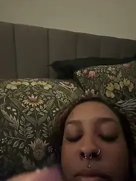 Freechat Your_Paris on StripChat