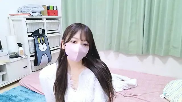 Group yuki-chi on StripChat