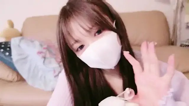 Group yuki-chi on StripChat